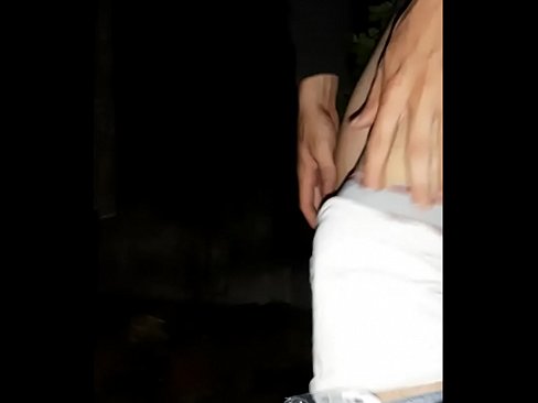 ❤️ Nágranni minn stökk á sóttvarnarvegginn minn ❌ Klámmyndband hjá okkur ☑